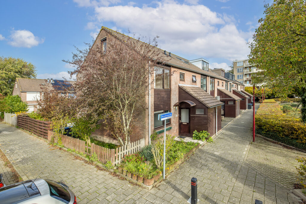 Benedenmonde 16 – Foto 2